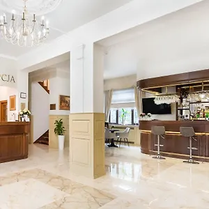 Hotel Arkadia, Varšava